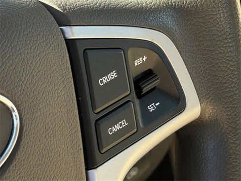 Used 2013 Hyundai Accent GLS w/ Premium Pkg image 12