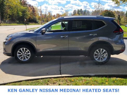Used 2019 Nissan Rogue SV image 6