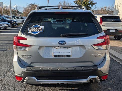 Used 2022 Subaru Forester Touring image 5