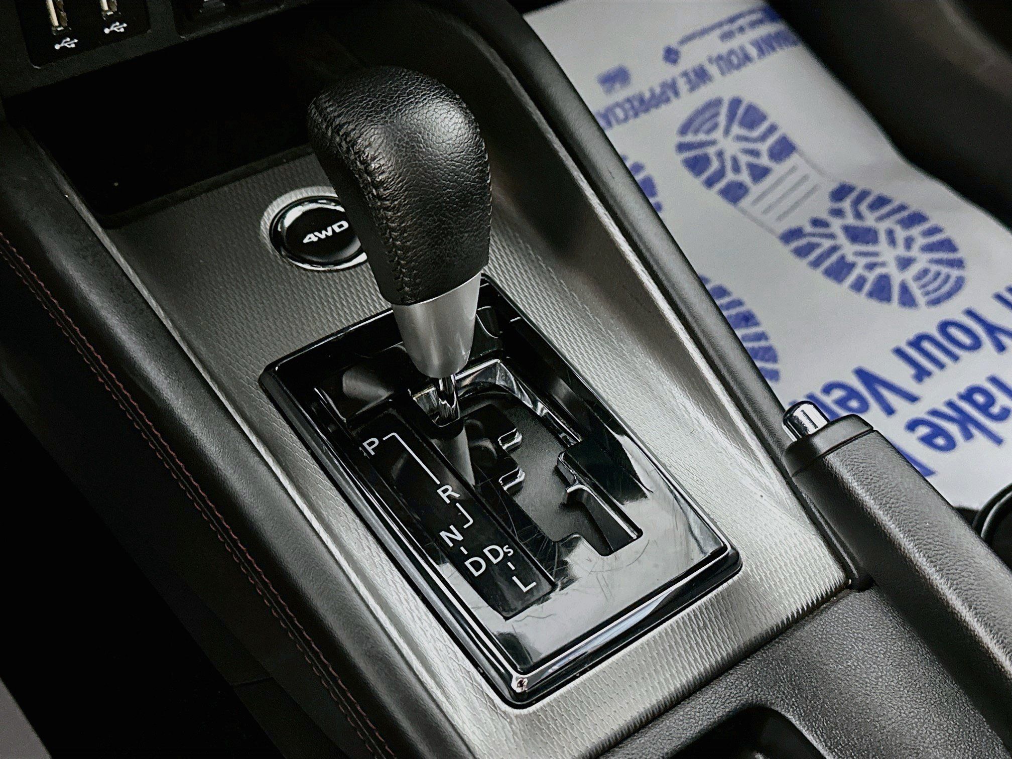 Used 2024 Mitsubishi Outlander Sport SE AWD/4WD image 16