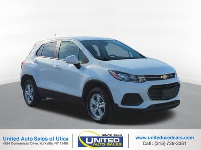 Used 2022 Chevrolet Trax LS w/ Tint and Cruise Package