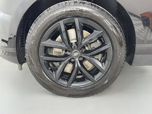 Used 2026 Land Rover Range Rover Velar S AWD/4WD image 33