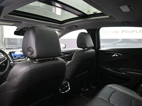 Used 2024 Chevrolet Malibu LT image 24