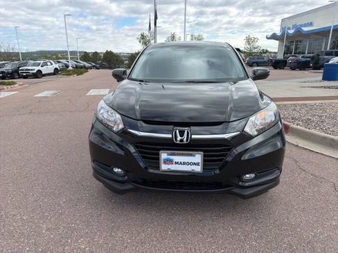 Used 2018 Honda HR-V EX image 2