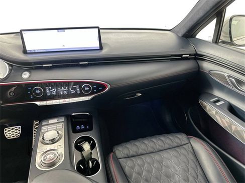 Used 2022 Genesis GV70 3.5T Sport w/ Sport Advanced Package image 29