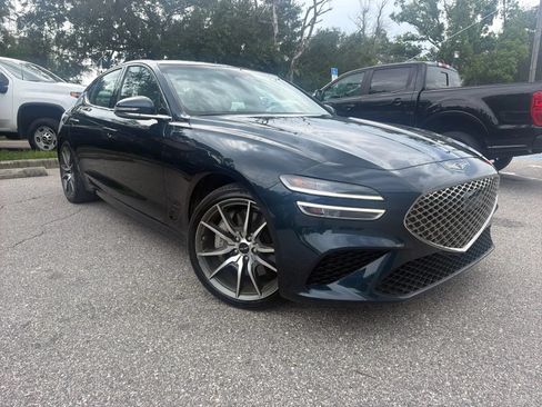 Used 2025 Genesis G70 2.5T RWD image 6