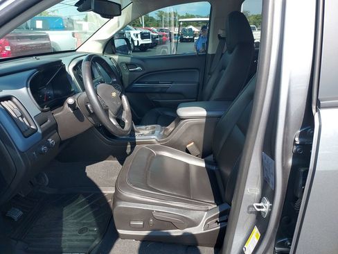 Used 2022 Chevrolet Colorado Z71 w/ Safety Package AWD/4WD image 13