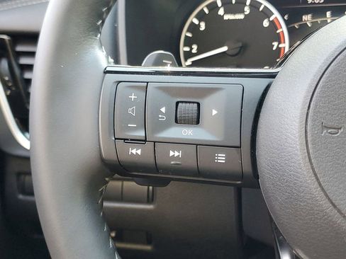 Used 2022 Nissan Rogue SL w/ SL Premium Package FWD image 22