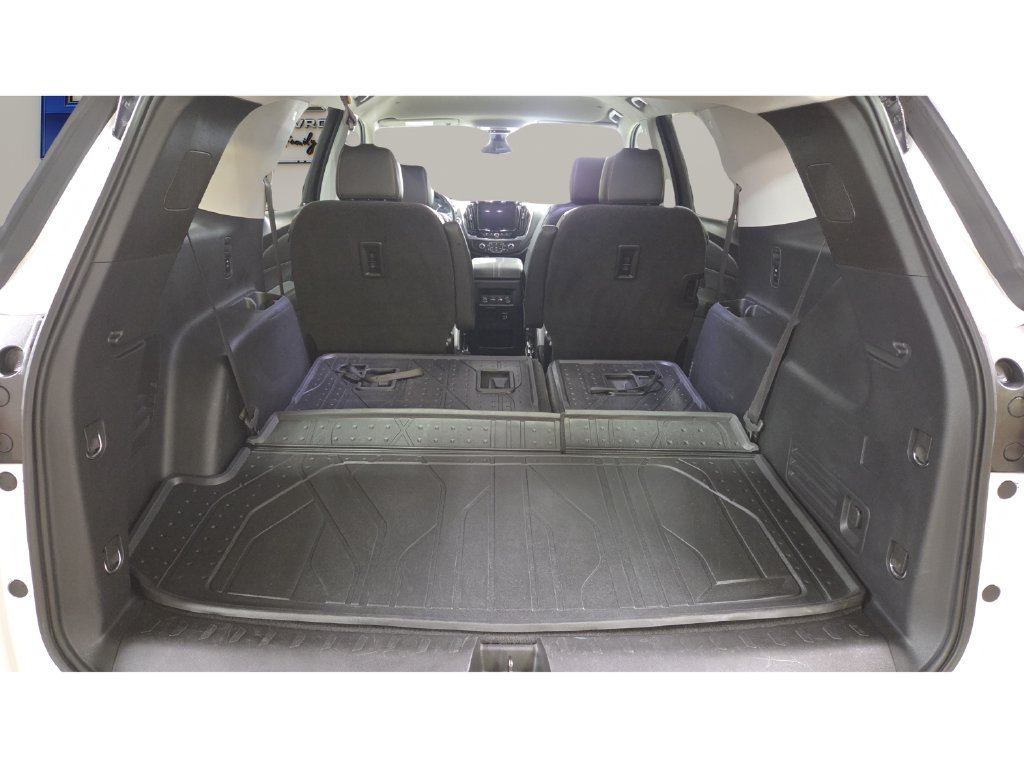 Used 2021 Chevrolet Traverse RS w/ LPO, Floor Liner Package AWD/4WD image 27