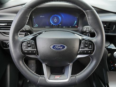 Used 2023 Ford Explorer ST w/ Equipment Group 401A AWD/4WD image 20