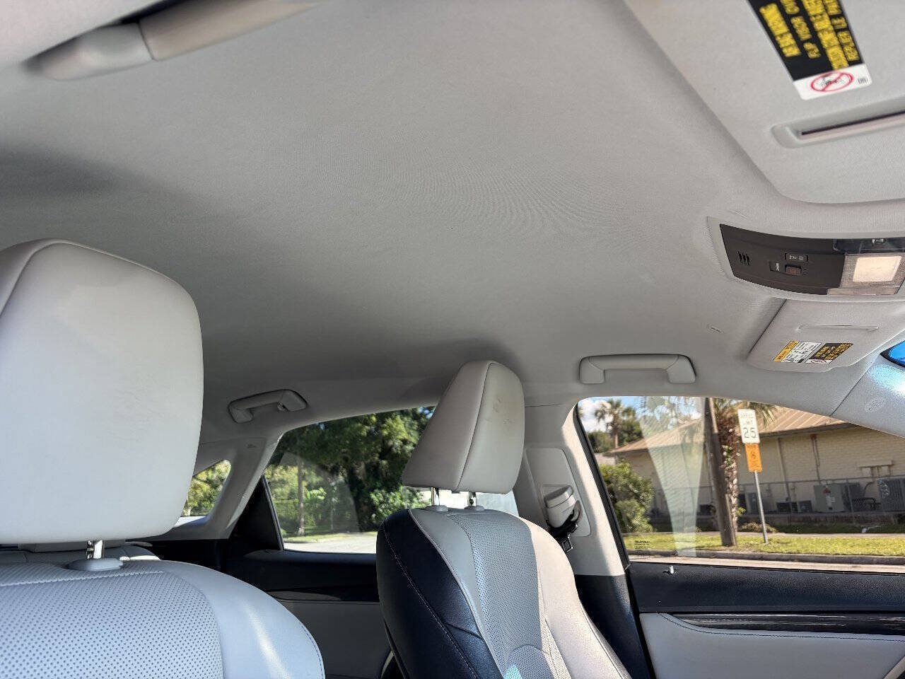 Used 2017 Lexus RX 350 AWD w/ Accessory Package image 29