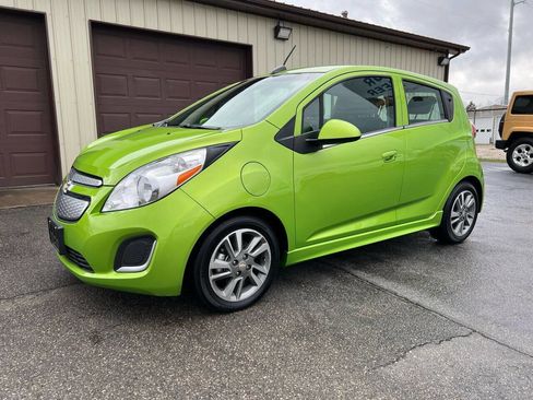 Used 2015 Chevrolet Spark LT image 1