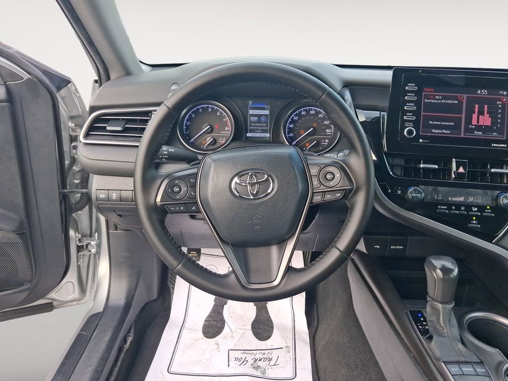 Used 2023 Toyota Camry SE w/ Convenience Package FWD image 12