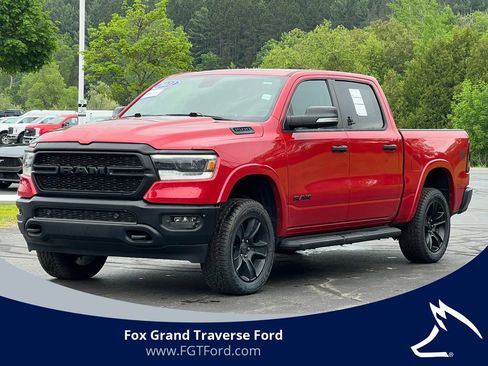 Used 2022 RAM 1500 Big Horn w/ Built-to-serve Edition AWD/4WD image 1