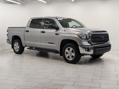 Used 2019 Toyota Tundra SR5 image 6