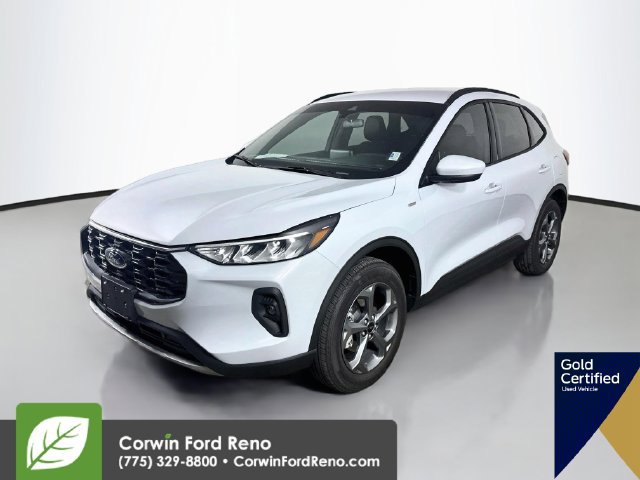Certified 2025 Ford Escape ST-Line Select w/ Class II Trailer Tow Package AWD/4WD image 3