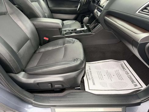 Used 2015 Subaru Legacy 2.5i Limited AWD/4WD image 15