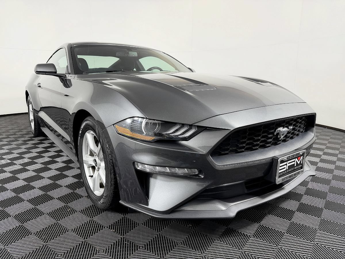Used 2019 Ford Mustang Coupe RWD image 5