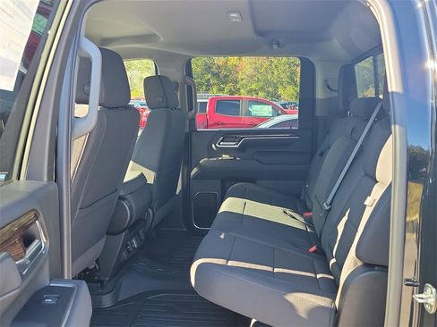 New 2026 GMC Sierra 2500 SLE w/ SLE Value Package; image 13