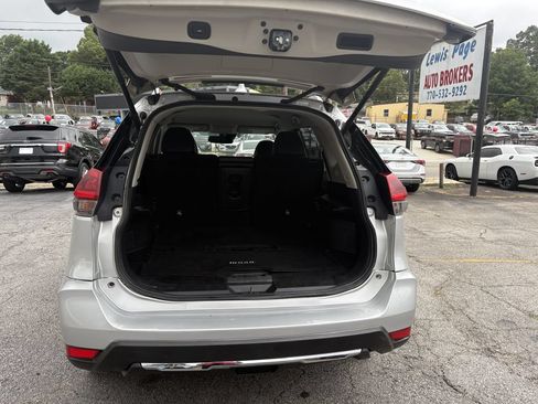 Used 2018 Nissan Rogue SL FWD image 4