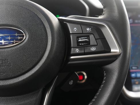 Used 2022 Subaru Legacy Limited image 24