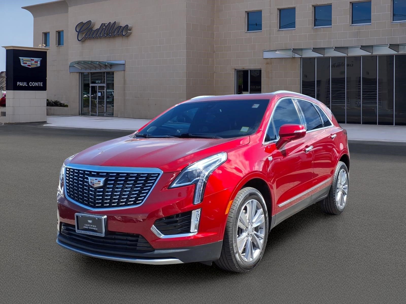 Certified 2024 Cadillac XT5 Premium Luxury w/ LPO, Floor Liner Package AWD/4WD image 1