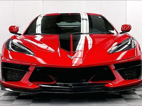 Used 2023 Chevrolet Corvette Stingray Preferred Cpe w/ Z51 Performance Package RWD image 4