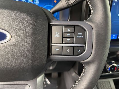 New 2026 Ford F250 Lariat w/ Black Appearance Package AWD/4WD image 21