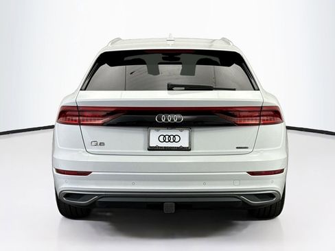 Used 2019 Audi Q8 Prestige w/ Luxury Package image 6