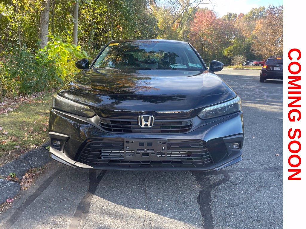 Used 2022 Honda Civic Touring image 3