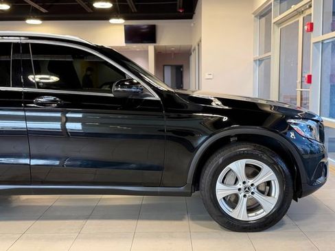 Used 2018 Mercedes-Benz GLC 300 4MATIC image 16