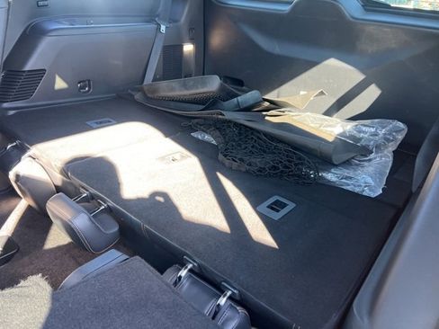 Certified 2022 Ford Expedition Platinum image 25