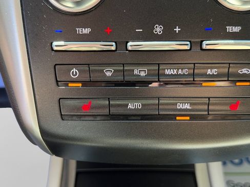 Used 2019 Lincoln MKC Premiere FWD image 30