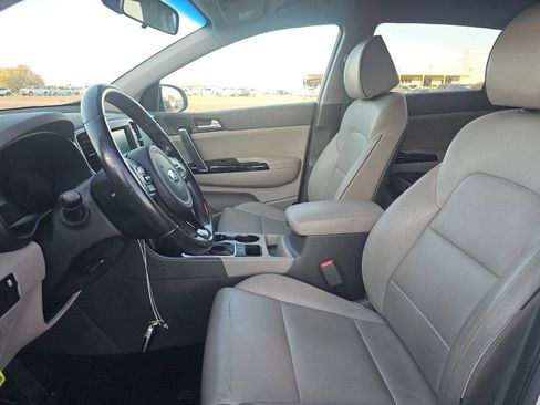 Used 2018 Kia Sportage EX image 22