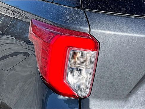 Used 2024 Ford Explorer XLT w/ Equipment Group 202A image 24