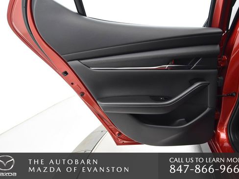 Certified 2025 MAZDA MAZDA3 s w/ Appearance Package image 30