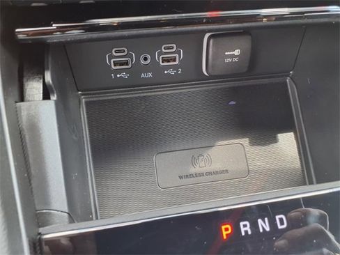 New 2025 Jeep Grand Cherokee Altitude image 11