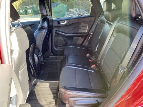 Certified 2025 Ford Escape ST-Line w/ Tech Pack #1 image 36