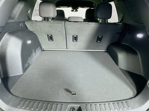 New 2026 Chevrolet Equinox LT image 25