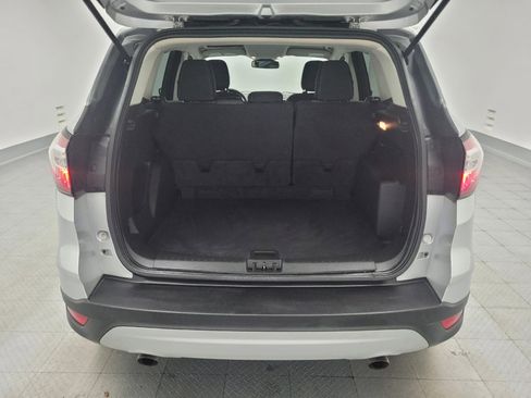Used 2018 Ford Escape SE w/ Ford Safe & Smart Package FWD image 29