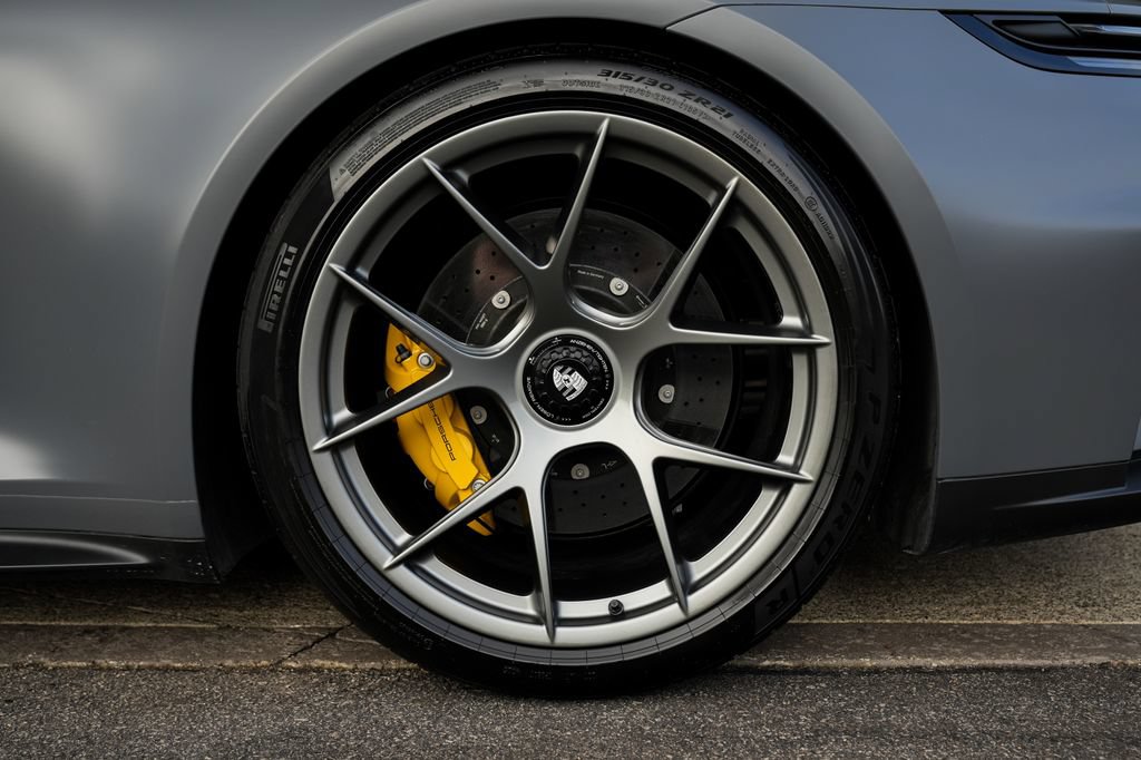 Certified 2026 Porsche 911 GT3 RWD image 13