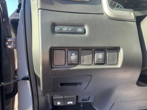 Used 2024 Nissan Murano SV w/ SV Midnight Edition Package AWD/4WD image 22