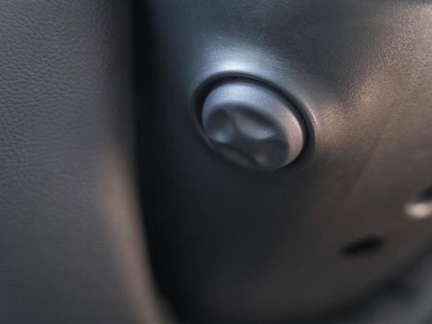 Used 2025 Cadillac XT5 Premium Luxury image 42