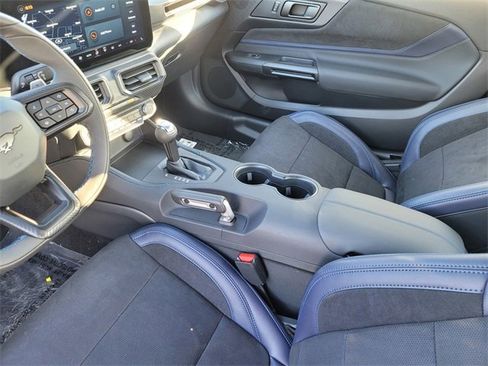 New 2025 Ford Mustang Dark Horse image 17
