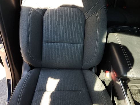 Used 2020 RAM 1500 Big Horn AWD/4WD image 22