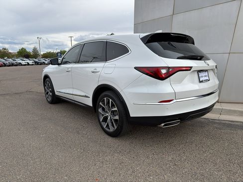 Certified 2023 Acura MDX FWD w/ Technology Package image 8