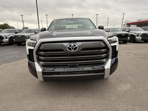 New 2026 Toyota Tundra Limited AWD/4WD image 3