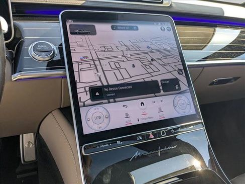 New 2026 Mercedes-Benz Maybach S 580 4MATIC image 11