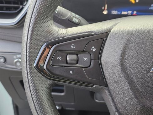 Used 2025 Chevrolet TrailBlazer LT image 25