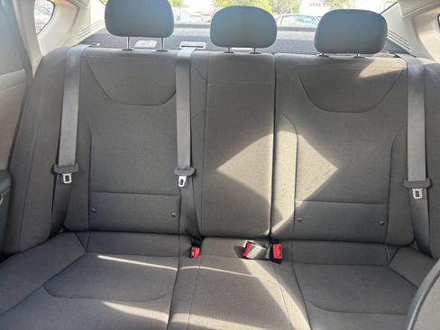 Used 2026 Kia K4 FWD image 36
